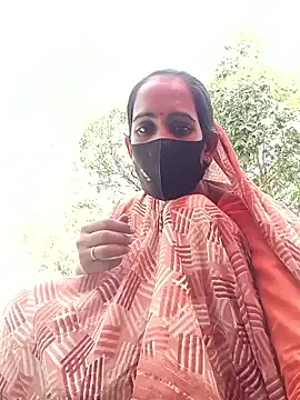 Snapshot of Mohni_Das chatting on June 16, 2026, 4:34 am Mohni Das online show from June 16, 2026, 4:34 am