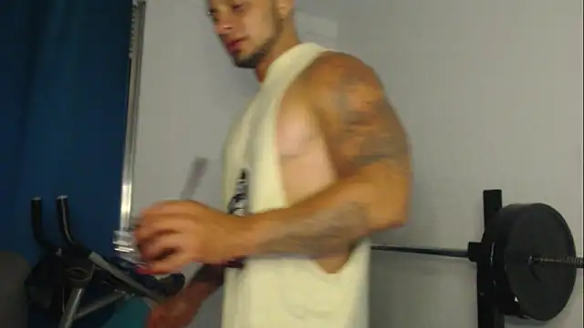 JacobJamess online show from November 14, 2025, 1:31 am