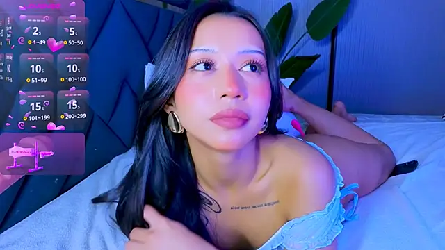 Mia Tin online show from May 31, 2026, 1:50 pm