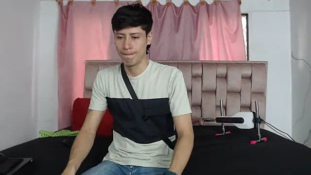 Sexytaty2022 online show from March 24, 2026, 1:11 pm