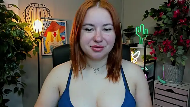 LAYLAxSTAR online show from September 12, 2025, 6:24 am