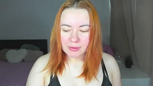 LAYLAxSTAR online show from February 18, 2026, 7:17 am