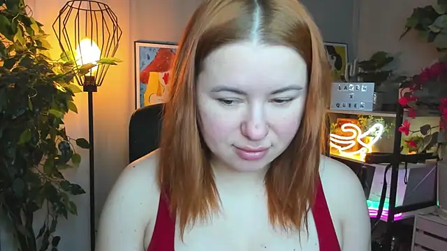 LAYLAxSTAR online show from February 15, 2026, 7:31 am