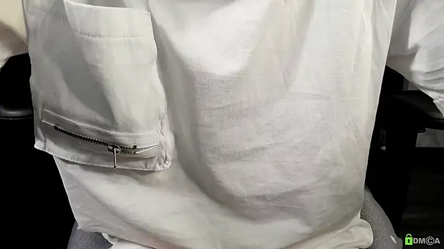 Snapshot of Courtney_Luv chatting on November 4, 2025, 12:09 pm Courtney Luv online show from November 4, 2025, 12:09 pm