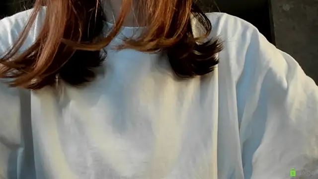 Snapshot of Courtney_Luv chatting on October 14, 2025, 4:07 pm Courtney Luv online show from October 14, 2025, 4:07 pm