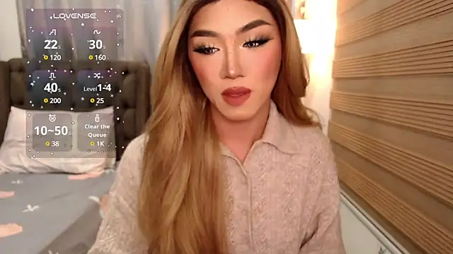 Snapshot of Local_Hoelyx chatting on December 29, 2024, 11:40 am Local Hoelyx online show from December 29, 2024, 11:40 am