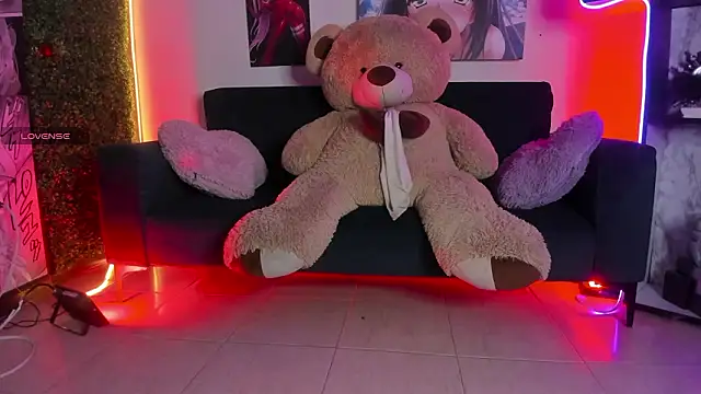  liathompsom09 online show from March 3, 2026, 11:01 pm