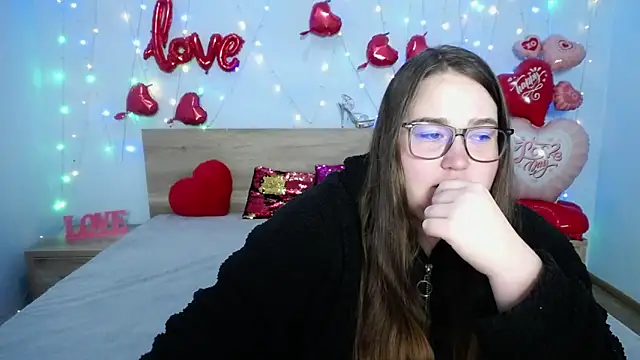 XX Daniella XX online show from February 15, 2025, 7:06 pm