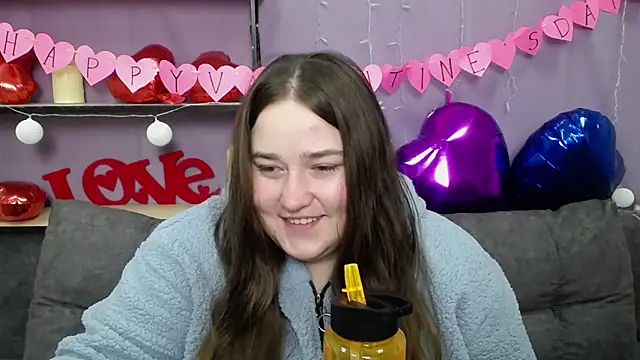 XX Daniella XX online show from February 19, 2025, 7:05 pm