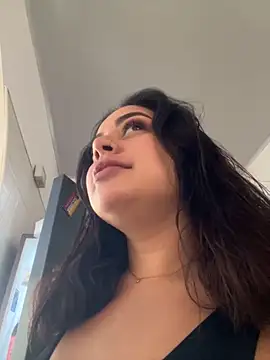 Snapshot of susy_angel chatting on June 11, 2026, 4:59 pm susy angel online show from June 11, 2026, 4:59 pm