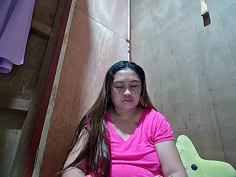 Snapshot of LalaiAsian chatting on November 9, 2025, 2:32 pm LalaiAsian online show from November 9, 2025, 2:32 pm