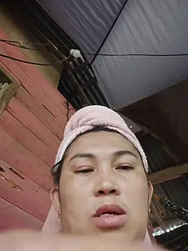 Snapshot of LalaiAsian chatting on November 7, 2025, 6:18 am LalaiAsian online show from November 7, 2025, 6:18 am