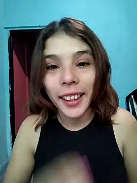 mariamac420 online show from March 27, 2026, 8:43 pm