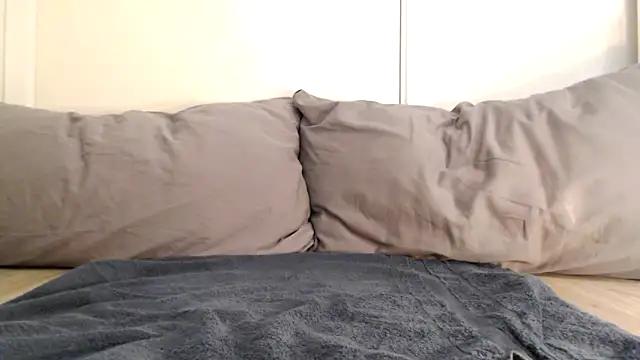 Snapshot of Toxic_angel chatting on March 9, 2025, 8:40 am Toxic angel online show from March 9, 2025, 8:40 am