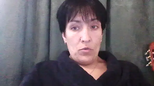 SunnyAmorre online show from September 30, 2025, 9:37 am