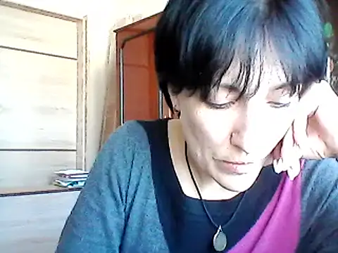 SunnyAmorre online show from March 18, 2025, 11:44 am