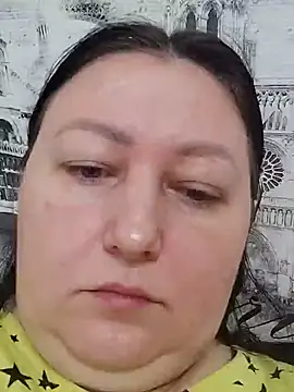 Rini333 online show from October 22, 2025, 11:31 am