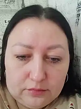 Rini333 online show from February 3, 2026, 10:42 am