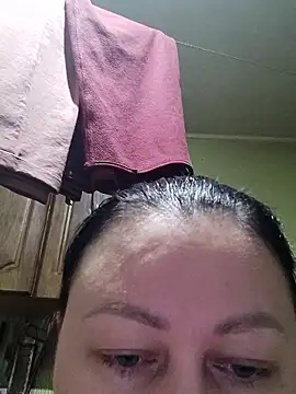 Rini333 online show from January 12, 2026, 6:58 pm