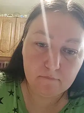 Rini333 online show from October 26, 2025, 11:43 am