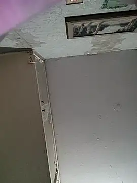 Rini333 online show from October 12, 2025, 1:01 pm