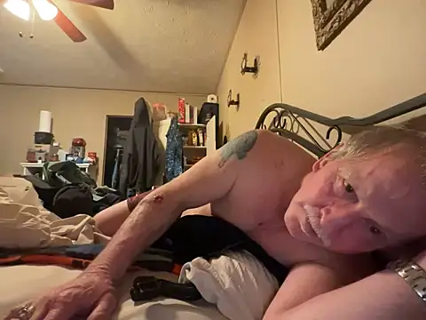 Snapshot of jck1m0t chatting on February 9, 2026, 11:58 pm jck1m0t online show from February 9, 2026, 11:58 pm