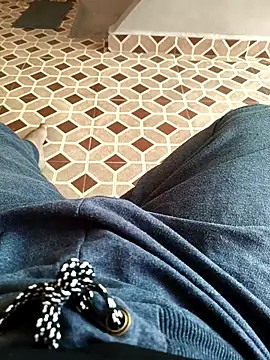 deshimund online show from November 8, 2025, 3:43 am