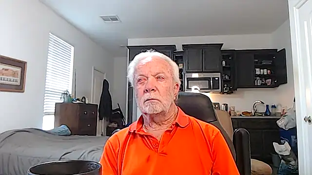 rockpoint69 online show from October 25, 2025, 2:28 pm