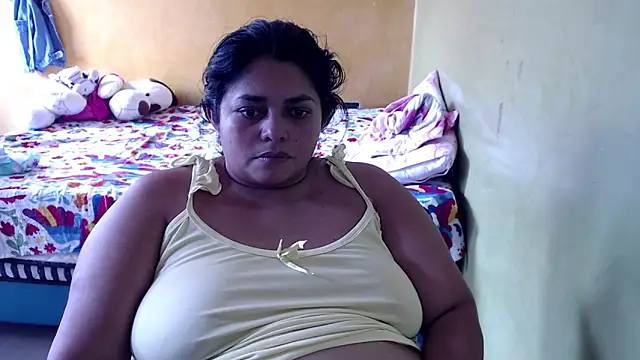 yulieth bbw online show from October 16, 2025, 7:11 pm