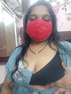 Snapshot of lovely-latha chatting on May 26, 2026, 2:37 pm lovely-latha online show from May 26, 2026, 2:37 pm