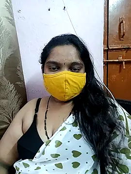 Snapshot of lovely-latha chatting on February 10, 2025, 6:45 pm lovely-latha online show from February 10, 2025, 6:45 pm
