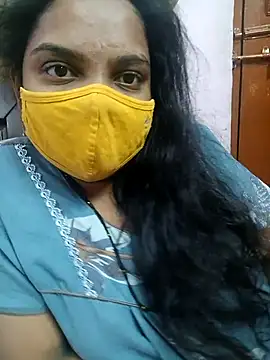 Snapshot of lovely-latha chatting on March 17, 2025, 5:27 pm lovely-latha online show from March 17, 2025, 5:27 pm