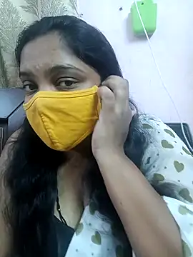 Snapshot of lovely-latha chatting on March 15, 2025, 10:24 am lovely-latha online show from March 15, 2025, 10:24 am
