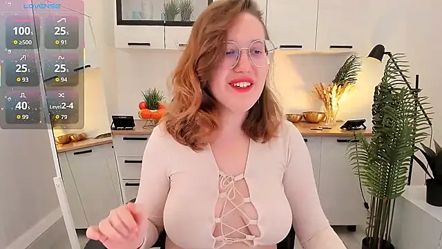 Snapshot of Charmy_Gracy chatting on March 23, 2026, 11:10 am Charmy Gracy online show from March 23, 2026, 11:10 am