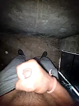 breejs online show from November 26, 2025, 4:34 am