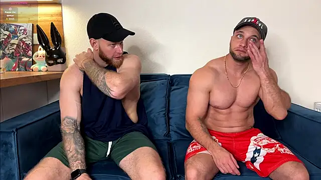 michaelbradleu online show from November 5, 2025, 3:26 pm