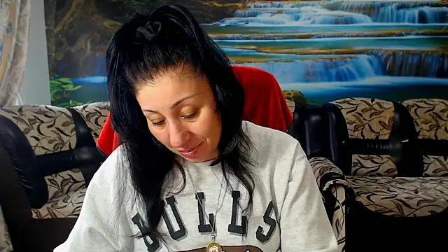 Snapshot of MoistMady chatting on February 23, 2026, 12:39 pm MoistMady online show from February 23, 2026, 12:39 pm