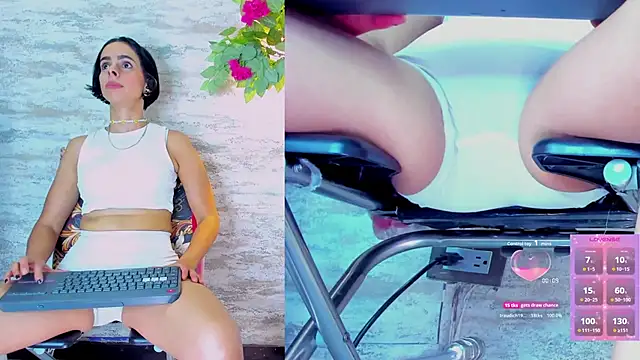 Snapshot of Amelia_Myers chatting on October 25, 2025, 8:09 pm Amelia Myers online show from October 25, 2025, 8:09 pm