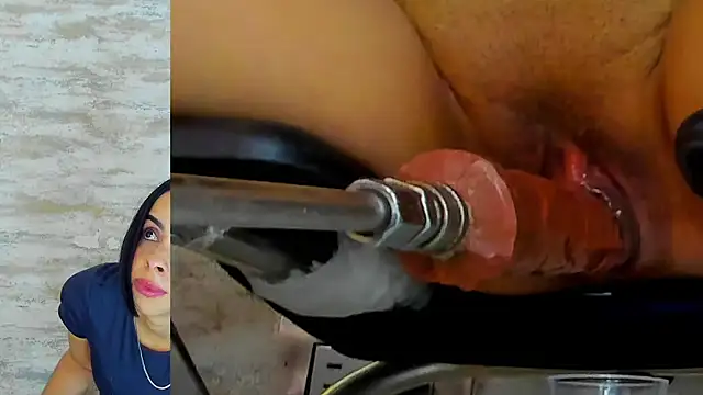 Amelia Myers online show from April 12, 2026, 3:32 am