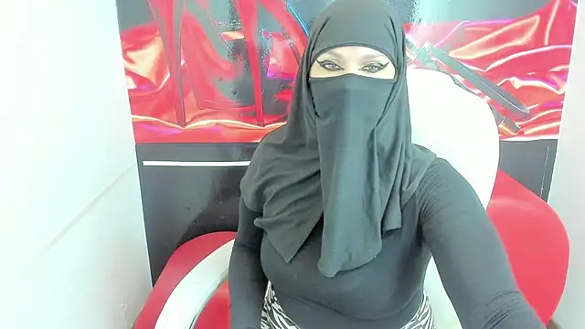 evelyn  salah online show from January 14, 2026, 9:51 pm