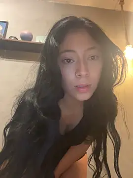 camila3   online show from December 20, 2024, 2:19 am
