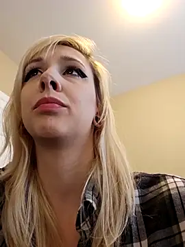 AmethystFoxx online show from November 13, 2025, 9:08 pm