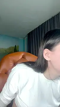 NinaVI online show from February 23, 2025, 5:29 pm