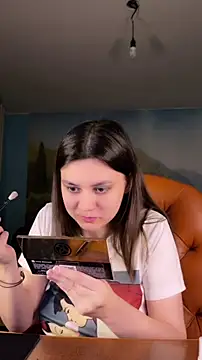 NinaVI online show from December 15, 2024, 6:48 pm