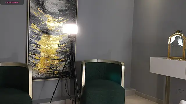 NaomiSainz online show from February 24, 2026, 1:34 pm