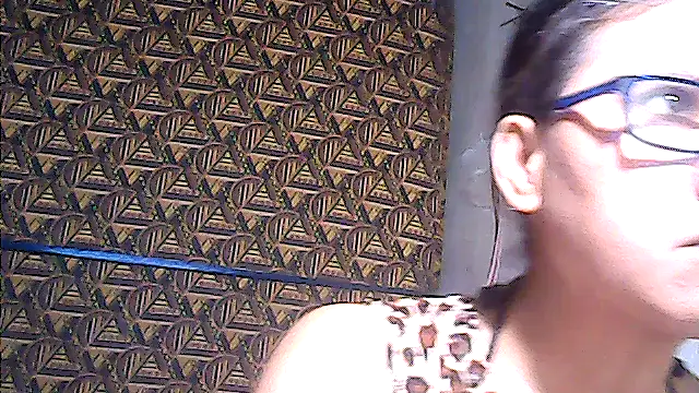 sweetsosie18 online show from July 9, 2026, 12:33 am