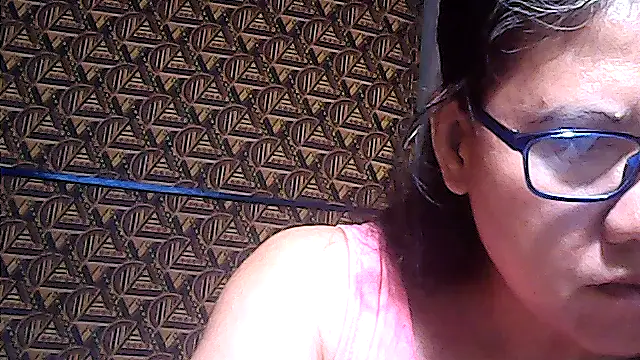 sweetsosie18 online show from June 30, 2026, 6:24 am