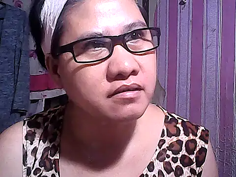 sweetsosie18 online show from September 23, 2025, 9:49 am