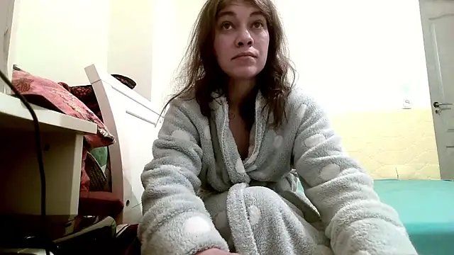 Snapshot of MercyLove chatting on January 12, 2025, 3:25 pm MercyLove online show from January 12, 2025, 3:25 pm
