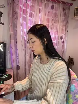 Snapshot of MadisonCambel chatting on January 22, 2025, 2:56 pm MadisonCambel online show from January 22, 2025, 2:56 pm